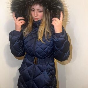 GUESS Real Down Belted Puffer Jacket ❄️✨ (Retail $250+)